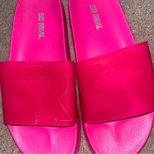 Gently worn Gsuwoo ( so real ) neon pink slides